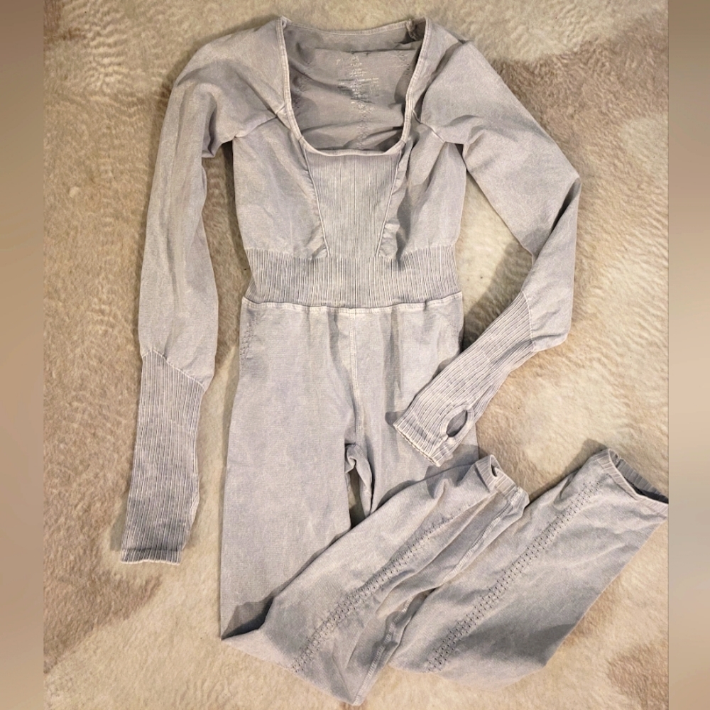 Free People Movement Good Karma Long Sleeve Onesie Leotard Ice Grey XS/S NEW! - Picture 4 of 8